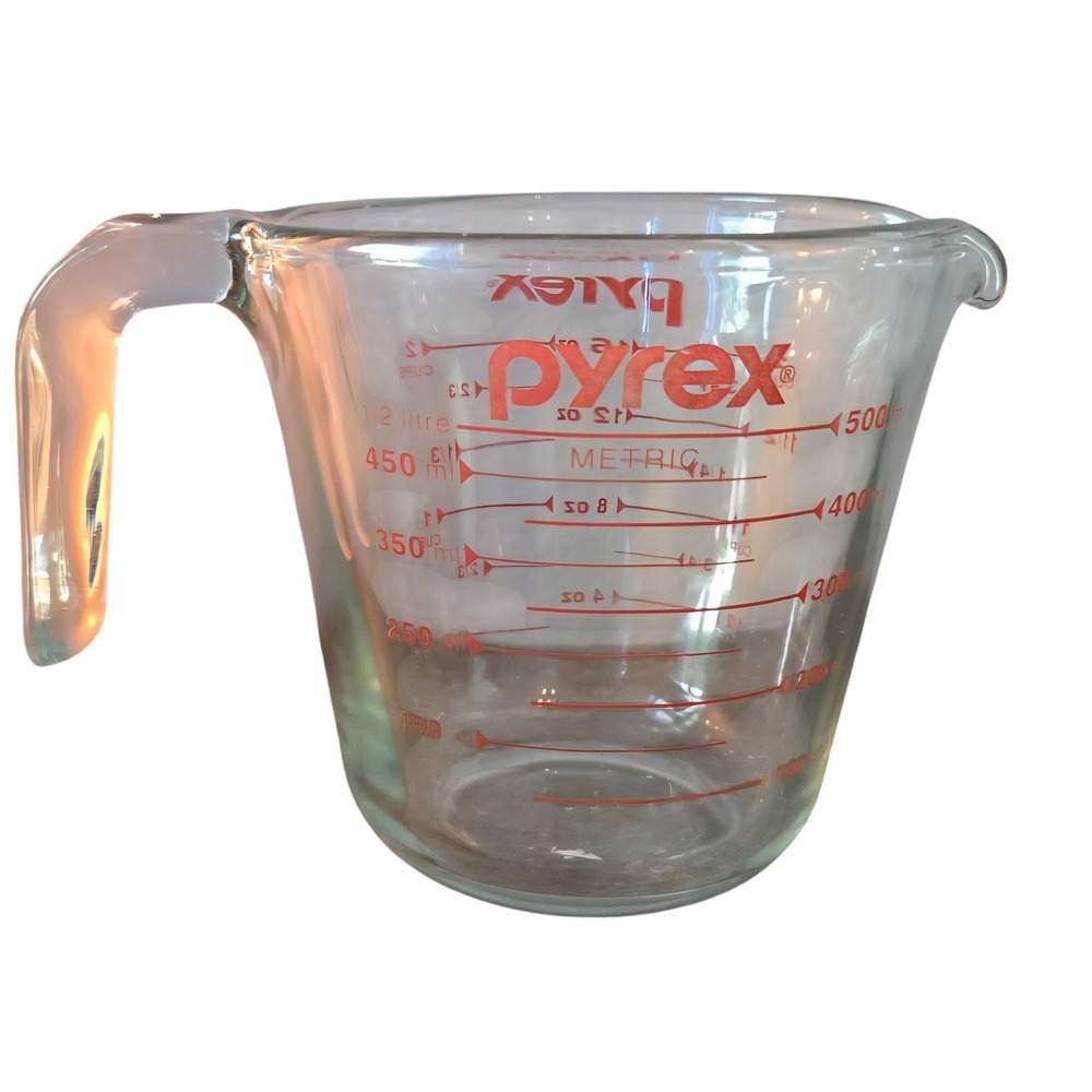 Pyrex 2 Cup Glass Measuring Cup Red Lettering Metric & US Measurements